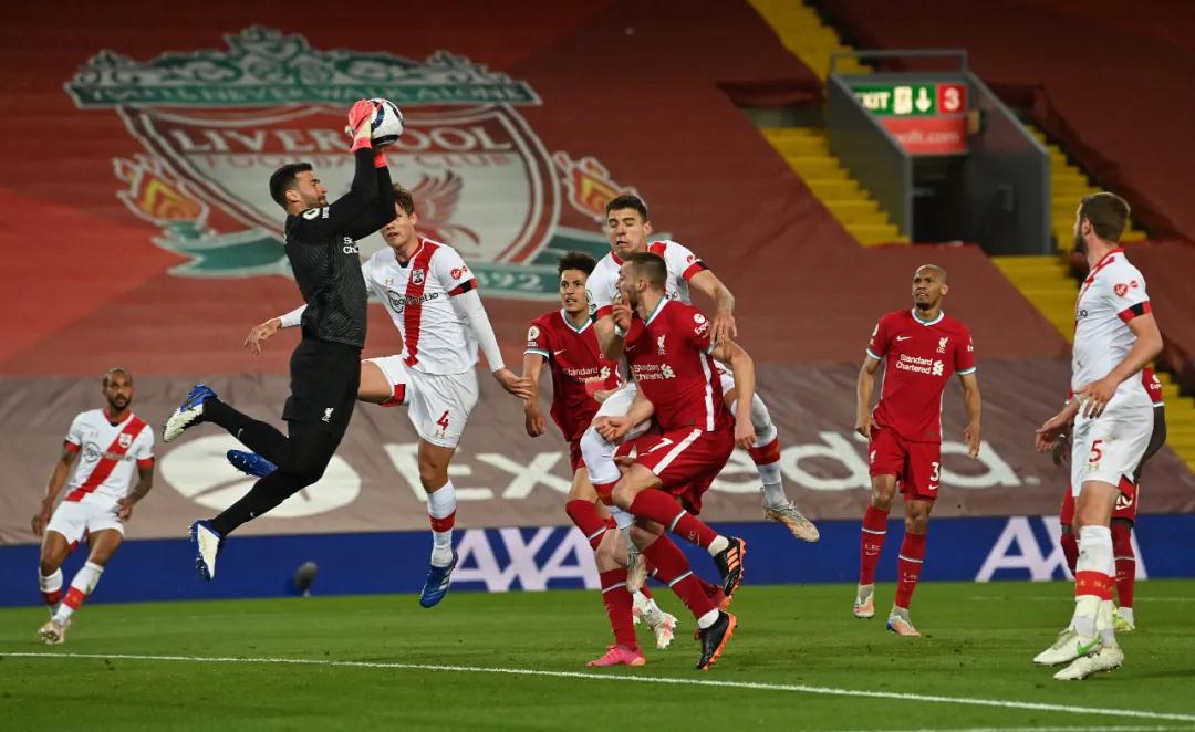 أكبر غرامة في تاريخ التنس لاعب فرنسي يدفع 144 ألف دولار بسبب سلوك غير رياضي